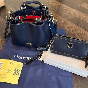 Navy blue leather Dooney&Bourke purse and wallet
